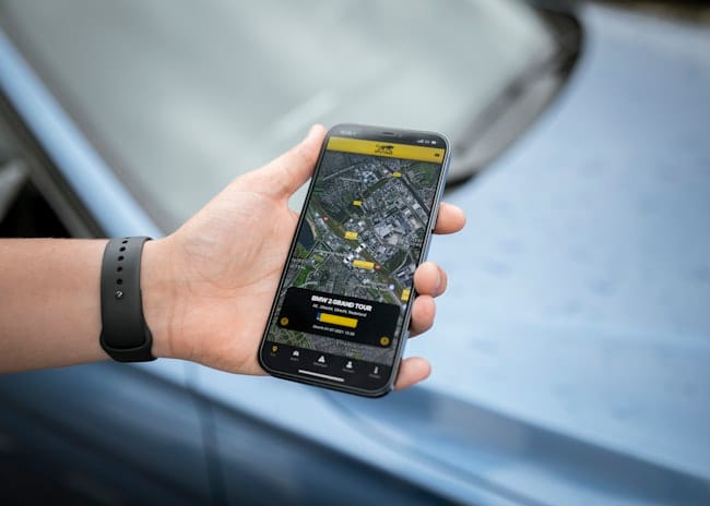 Mobile phone showing a live GPS vehicle tracking route